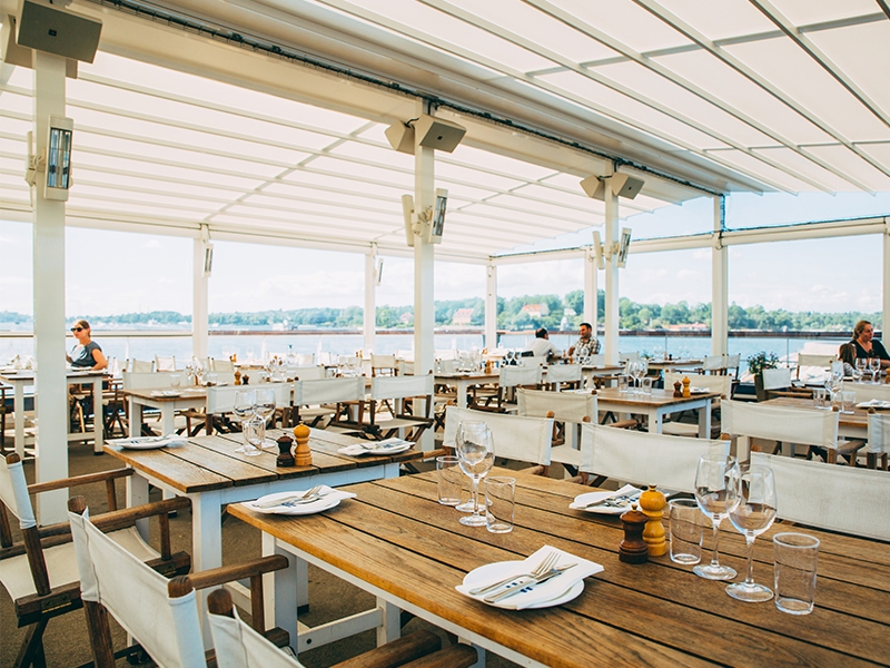 hotelj_outside_restaurant__g_medium